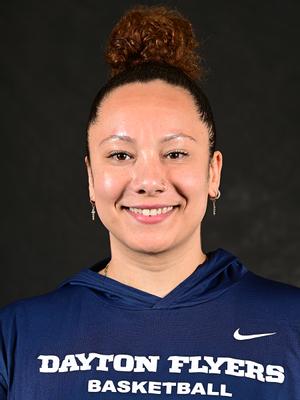 Assistnat Coach Kalisha Keane